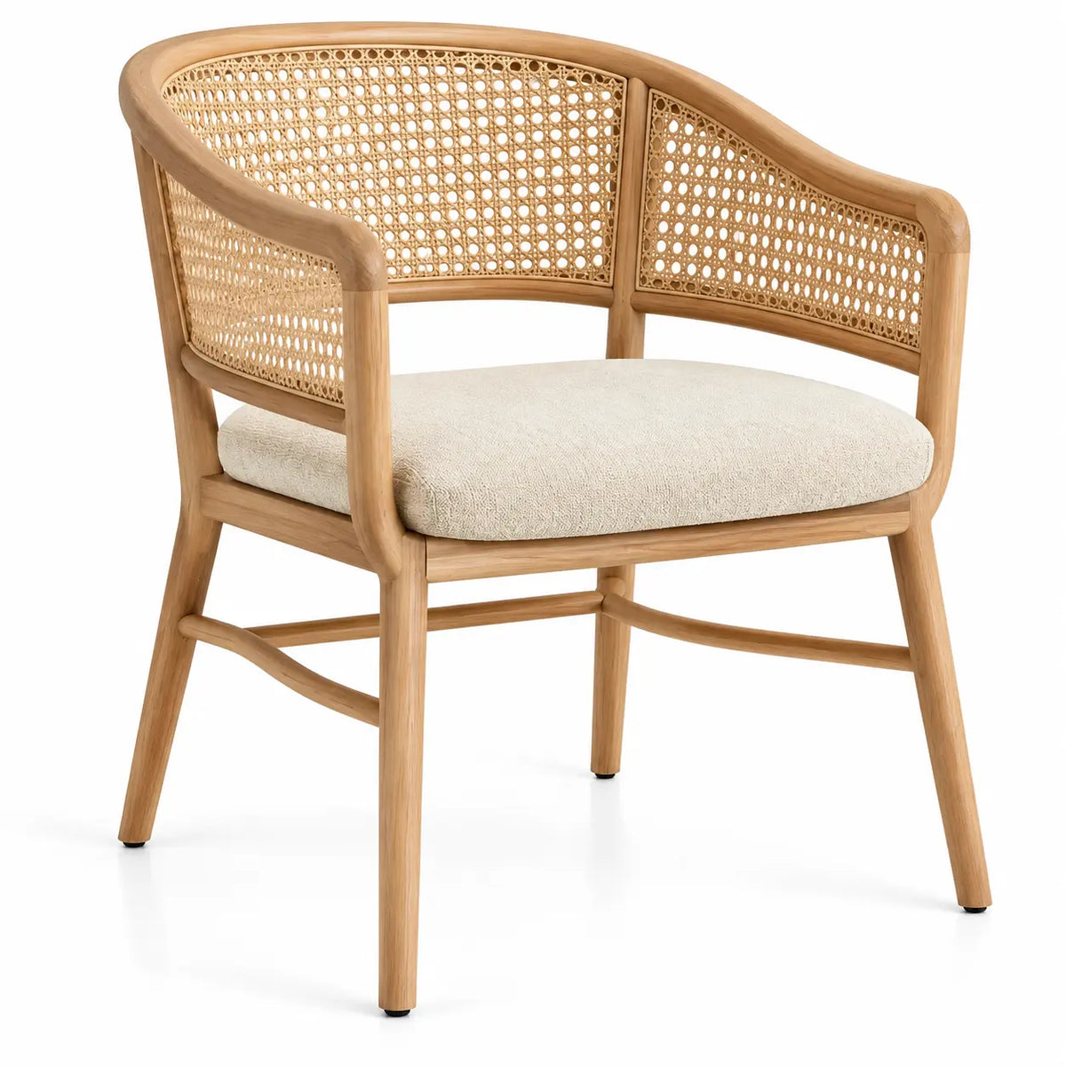 Chaise beige à dossier enveloppant ajouré et assise claire